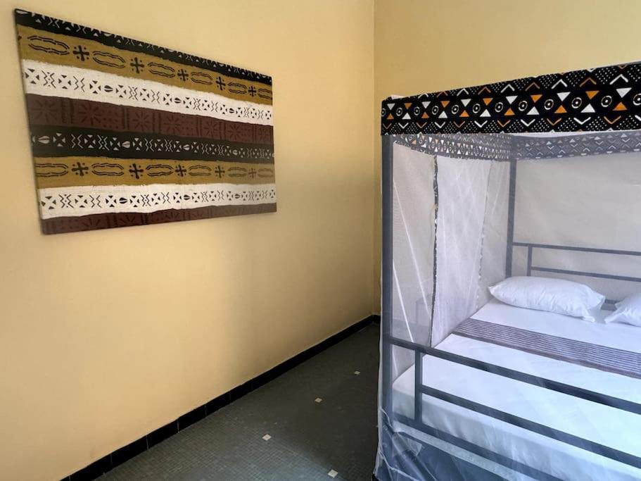 Independent Room On Island In Colonial House With Private Entrance Saint-Louis Kültér fotó